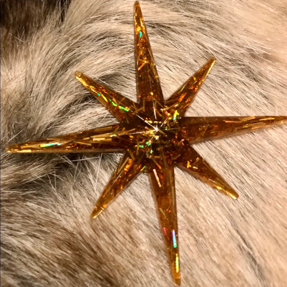💫Atomic Starburst Brooch💫